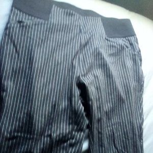 Pinstripe Soho leggingsl nwot
